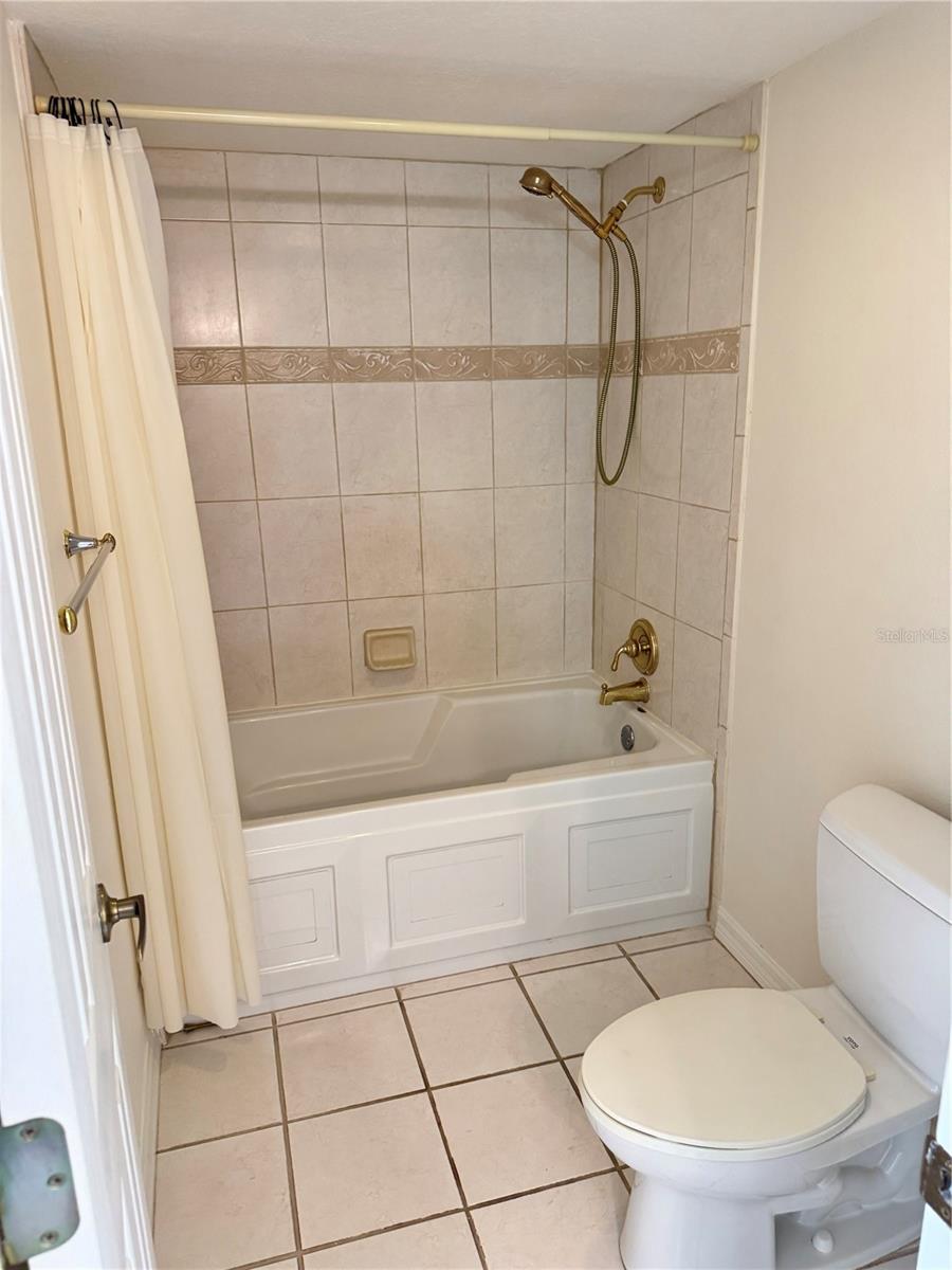 Image 15 of 40 For 204 3rd Street W 204