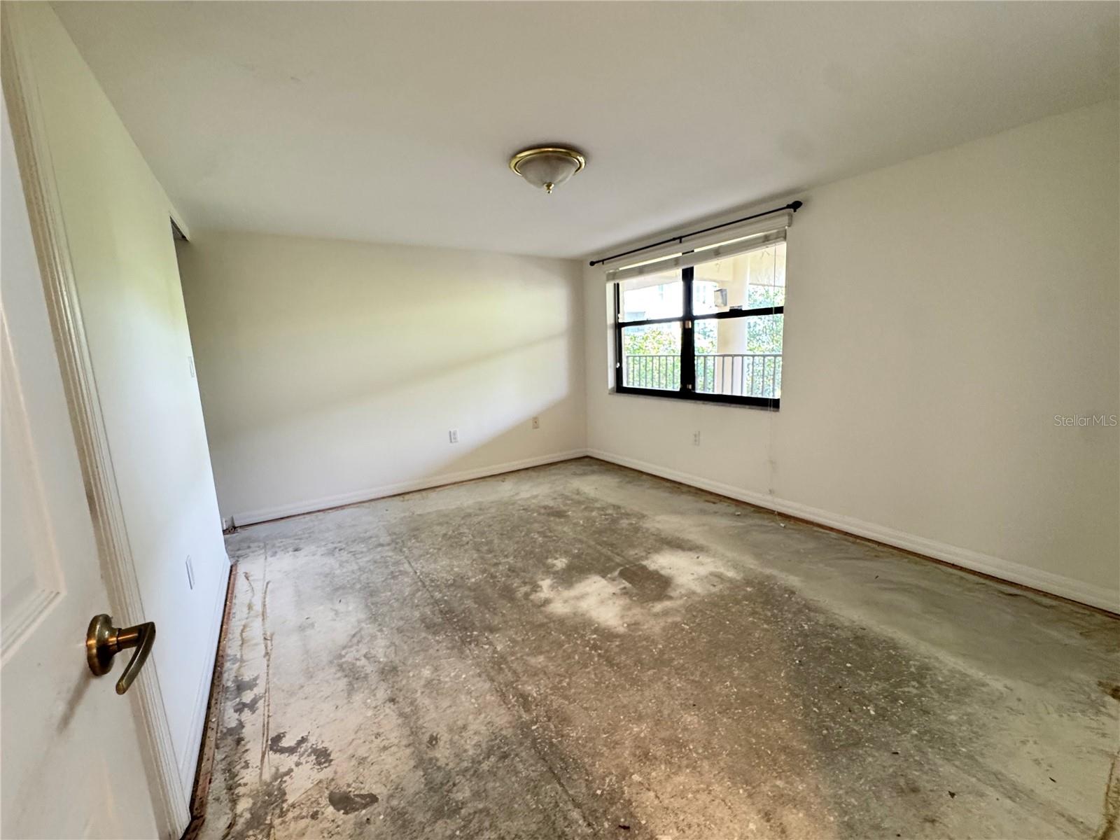 Image 24 of 40 For 204 3rd Street W 204