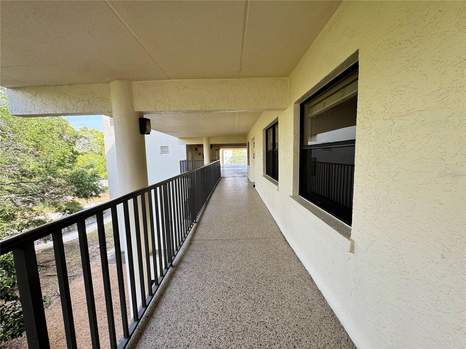 Image 7 of 40 For 204 3rd Street W 204