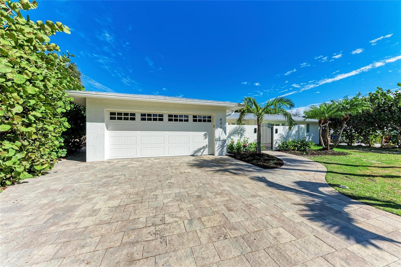 Image 2 of 53 For 431 Island Circle