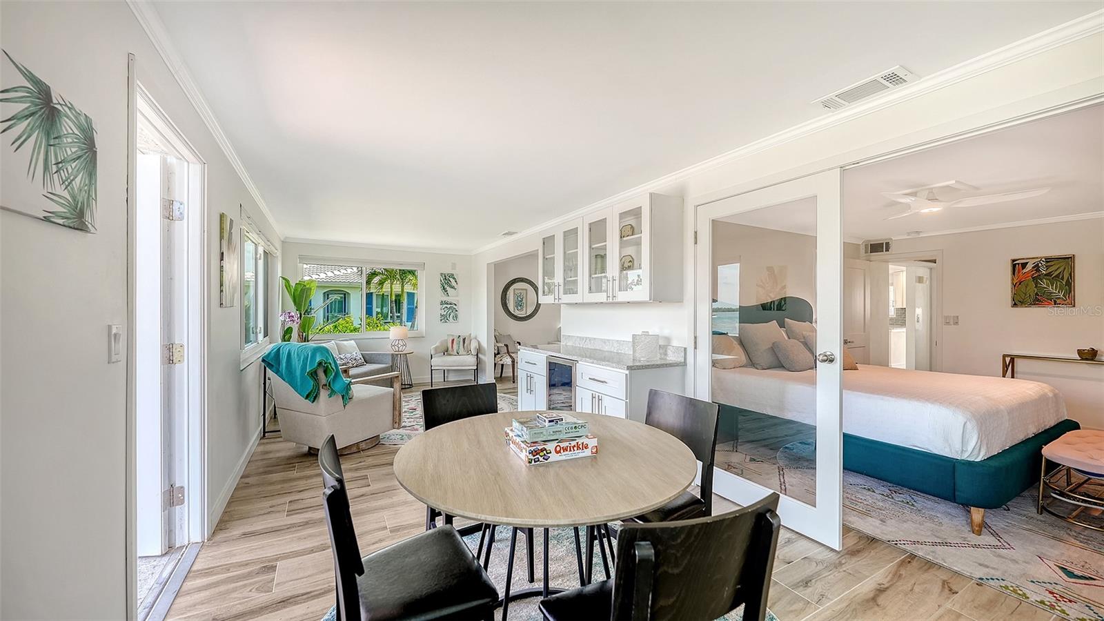 Image 27 of 82 For 925 Spanish Drive N