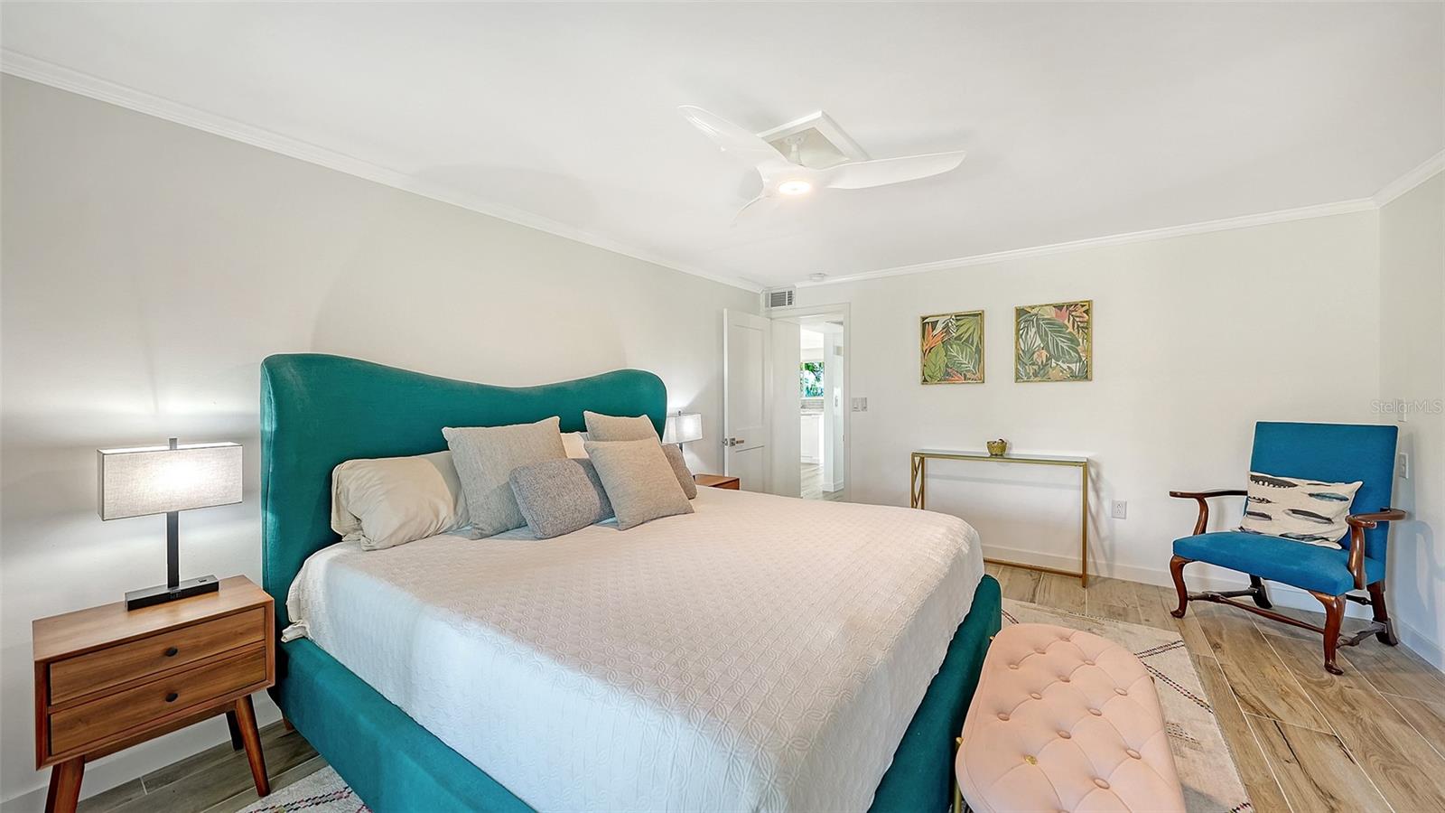 Image 31 of 82 For 925 Spanish Drive N