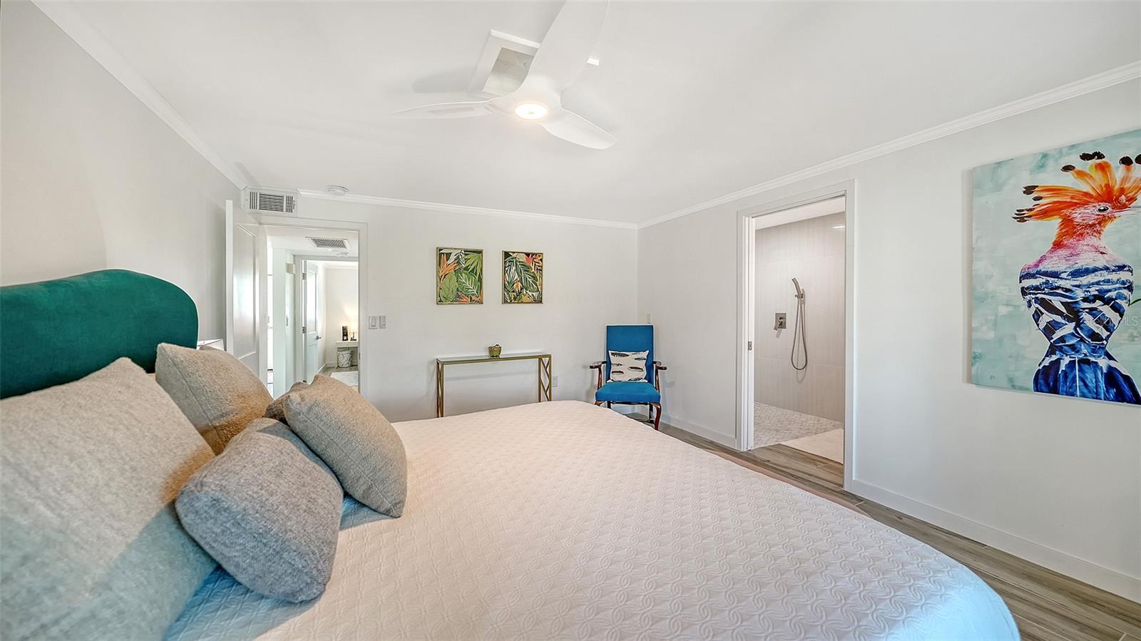 Image 32 of 82 For 925 Spanish Drive N