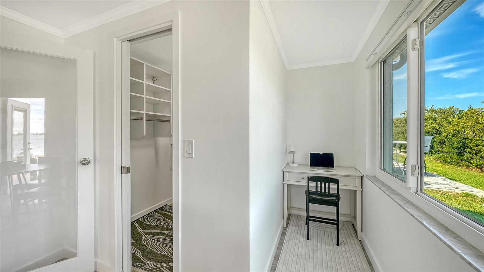 Image 34 of 82 For 925 Spanish Drive N