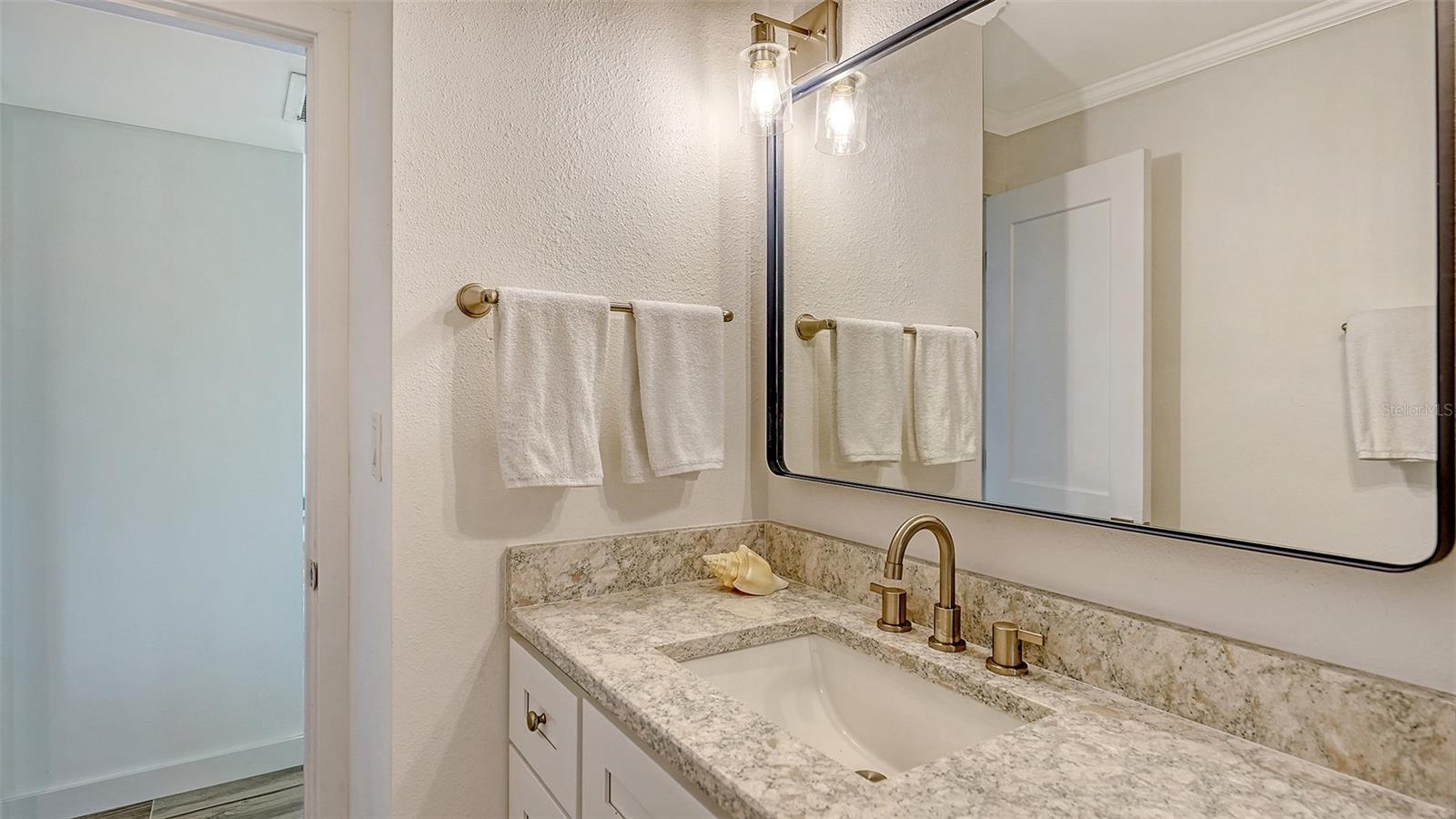 Image 42 of 82 For 925 Spanish Drive N