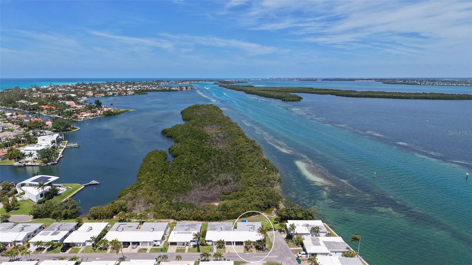 Image 56 of 82 For 925 Spanish Drive N