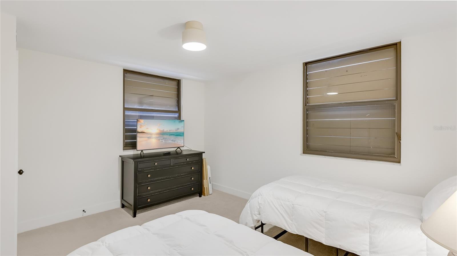 Image 19 of 23 For 303 Springdale Drive 303