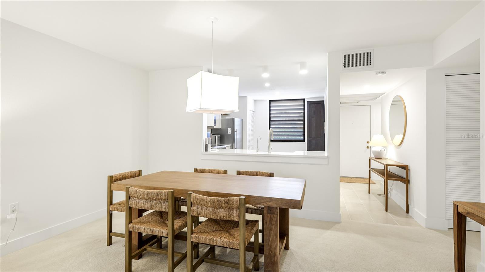 Image 8 of 23 For 303 Springdale Drive 303