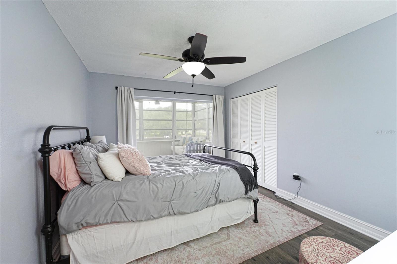 Image 11 of 21 For 6100 12th Street S 220