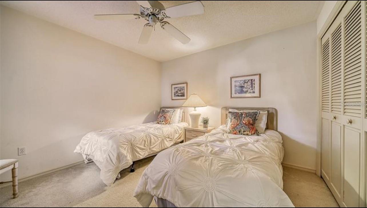 Image 18 of 33 For 5655 Sheffield Greene Circle 61