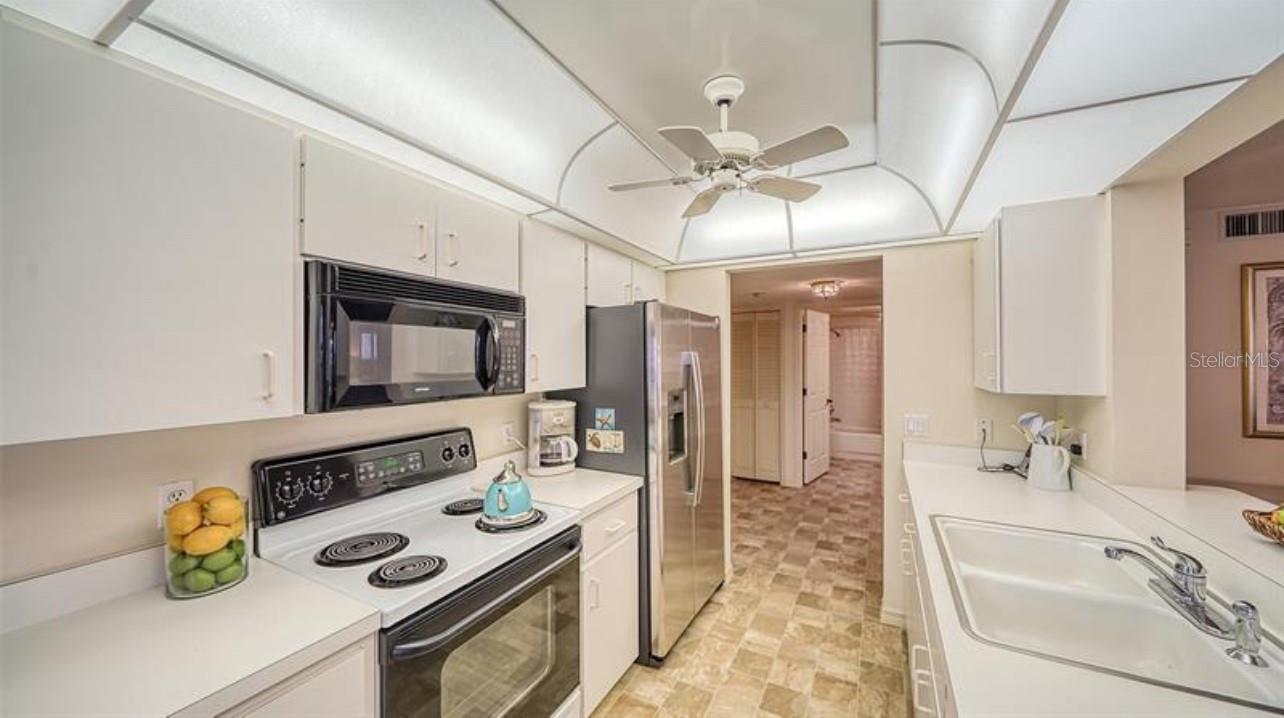 Image 7 of 33 For 5655 Sheffield Greene Circle 61