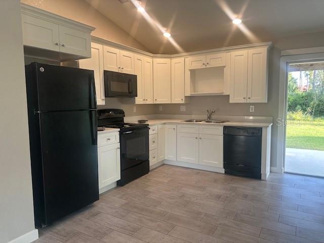 Image 3 of 11 For 651 Chamber Street Nw