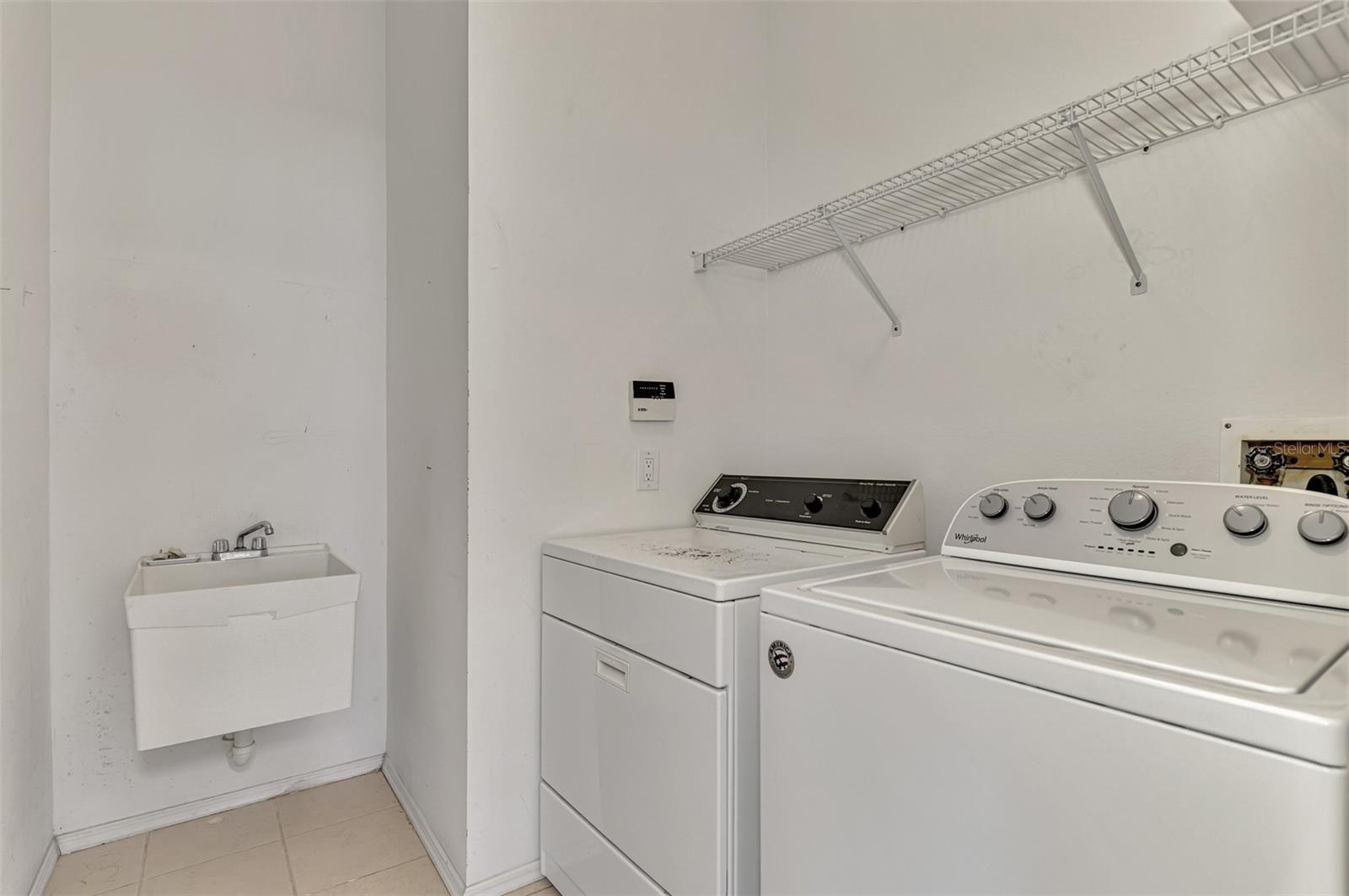 Image 41 of 49 For 4016 Landor Court