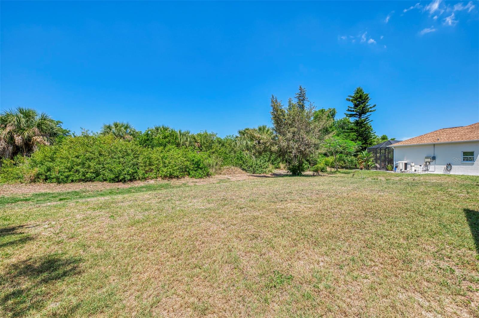 Image 48 of 49 For 4016 Landor Court