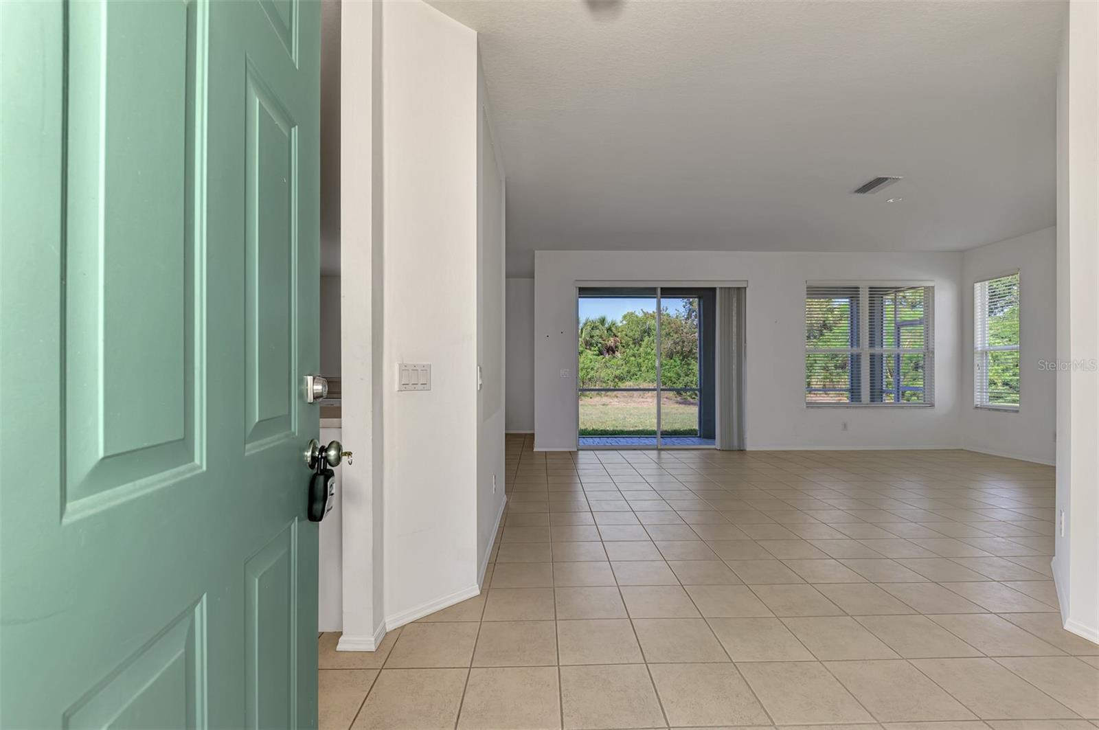 Image 6 of 49 For 4016 Landor Court