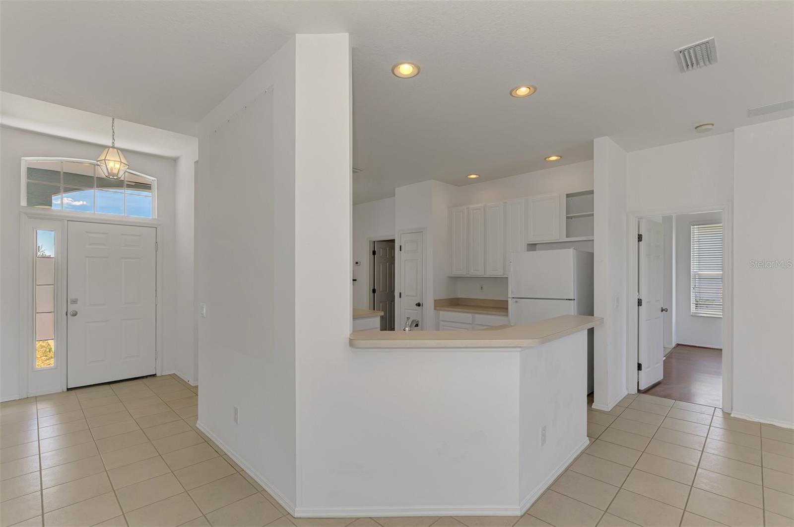 Image 8 of 49 For 4016 Landor Court