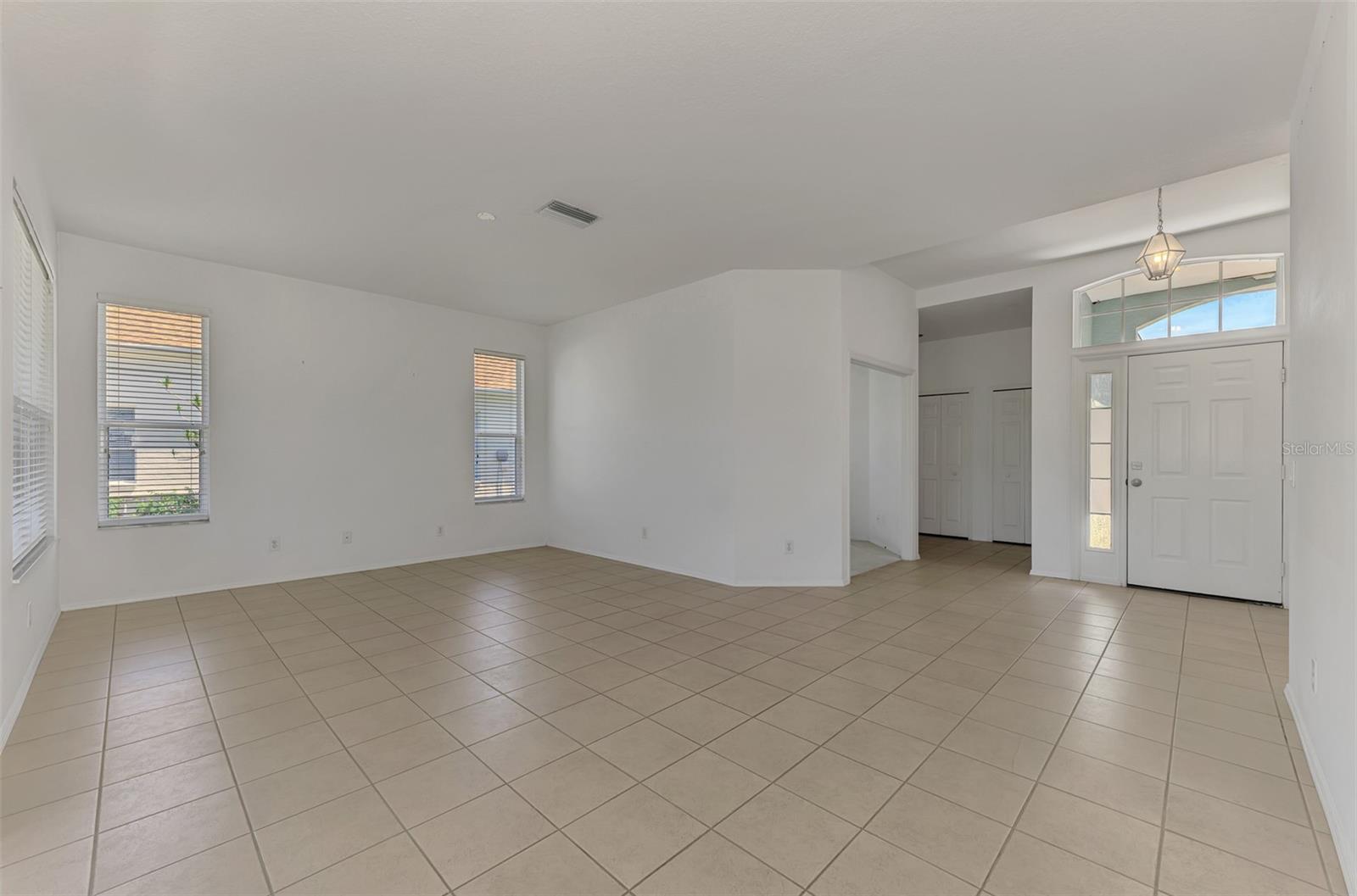Image 9 of 49 For 4016 Landor Court