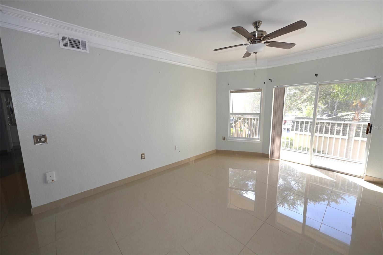 Image 10 of 35 For 5110 Northridge Road 202