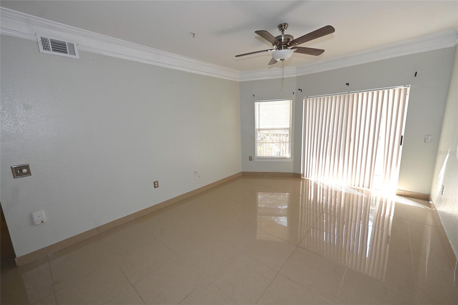 Image 4 of 35 For 5110 Northridge Road 202