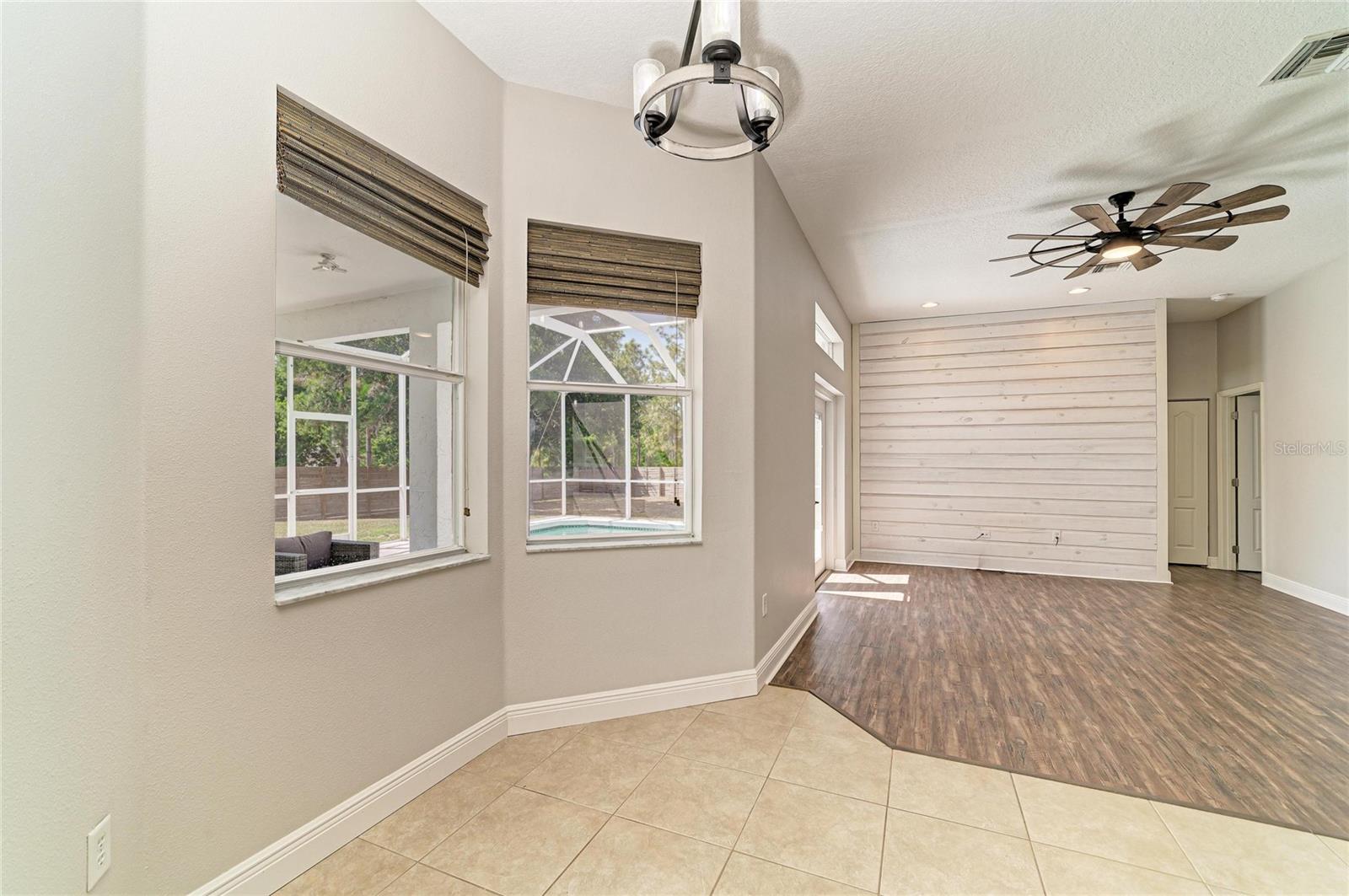 Image 19 of 62 For 26013 81st Drive E