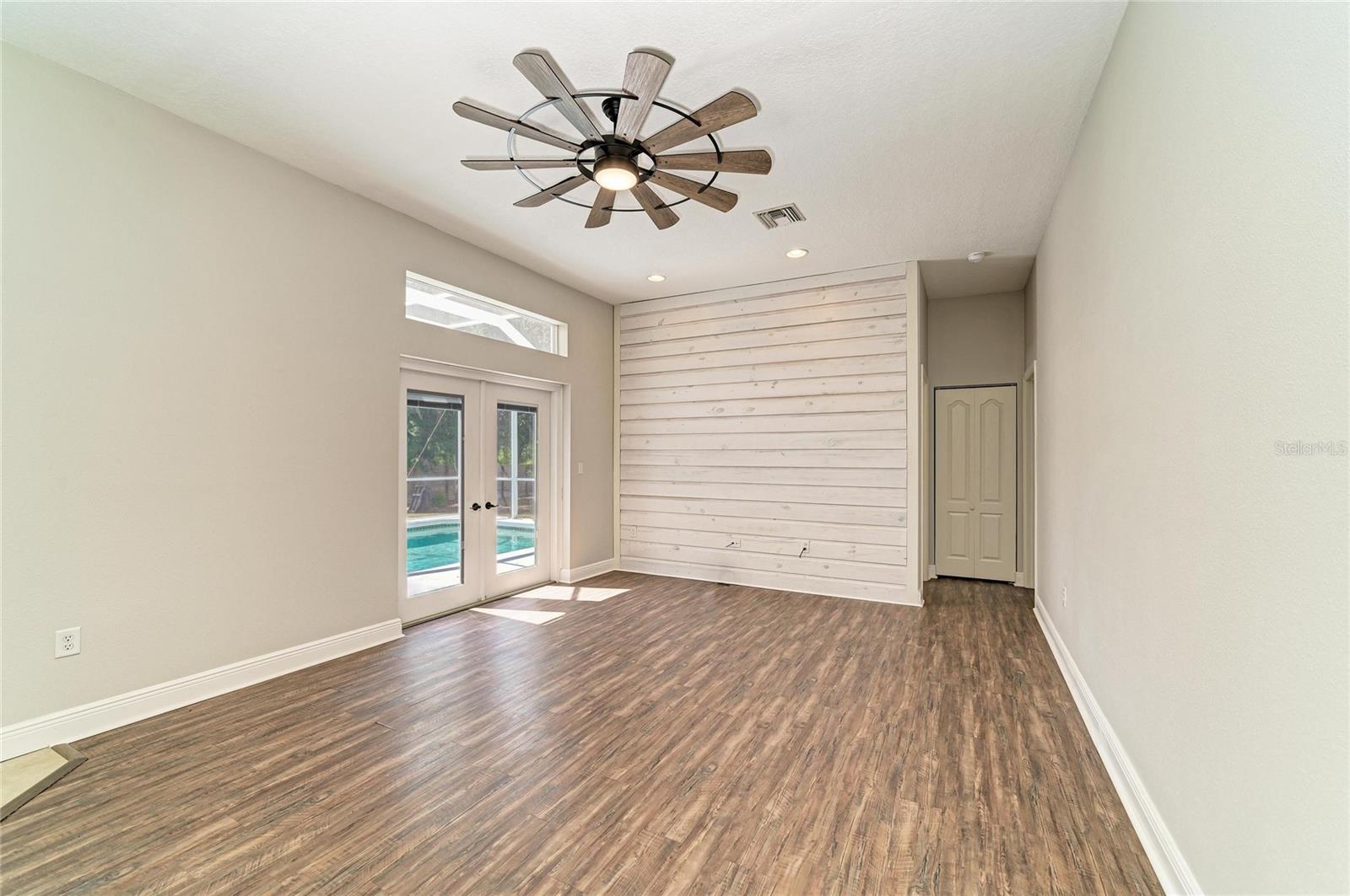 Image 21 of 62 For 26013 81st Drive E