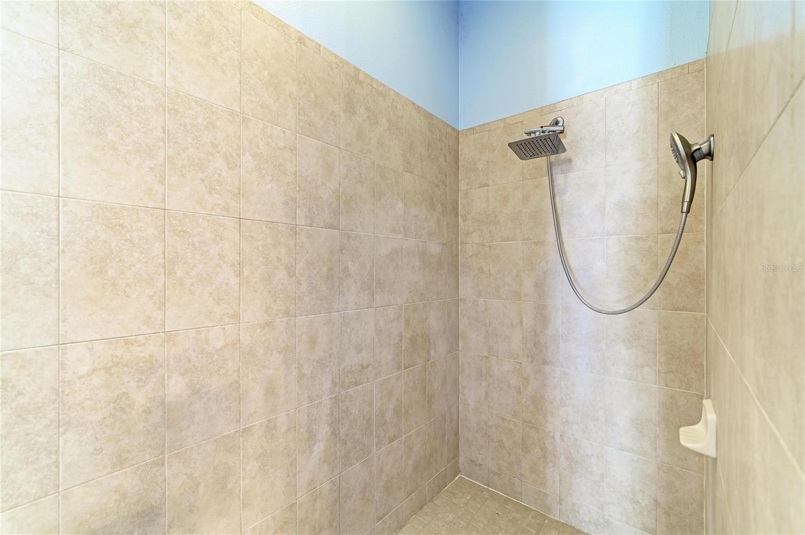 Image 30 of 62 For 26013 81st Drive E