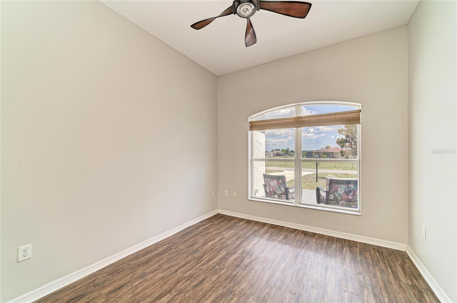 Image 31 of 62 For 26013 81st Drive E