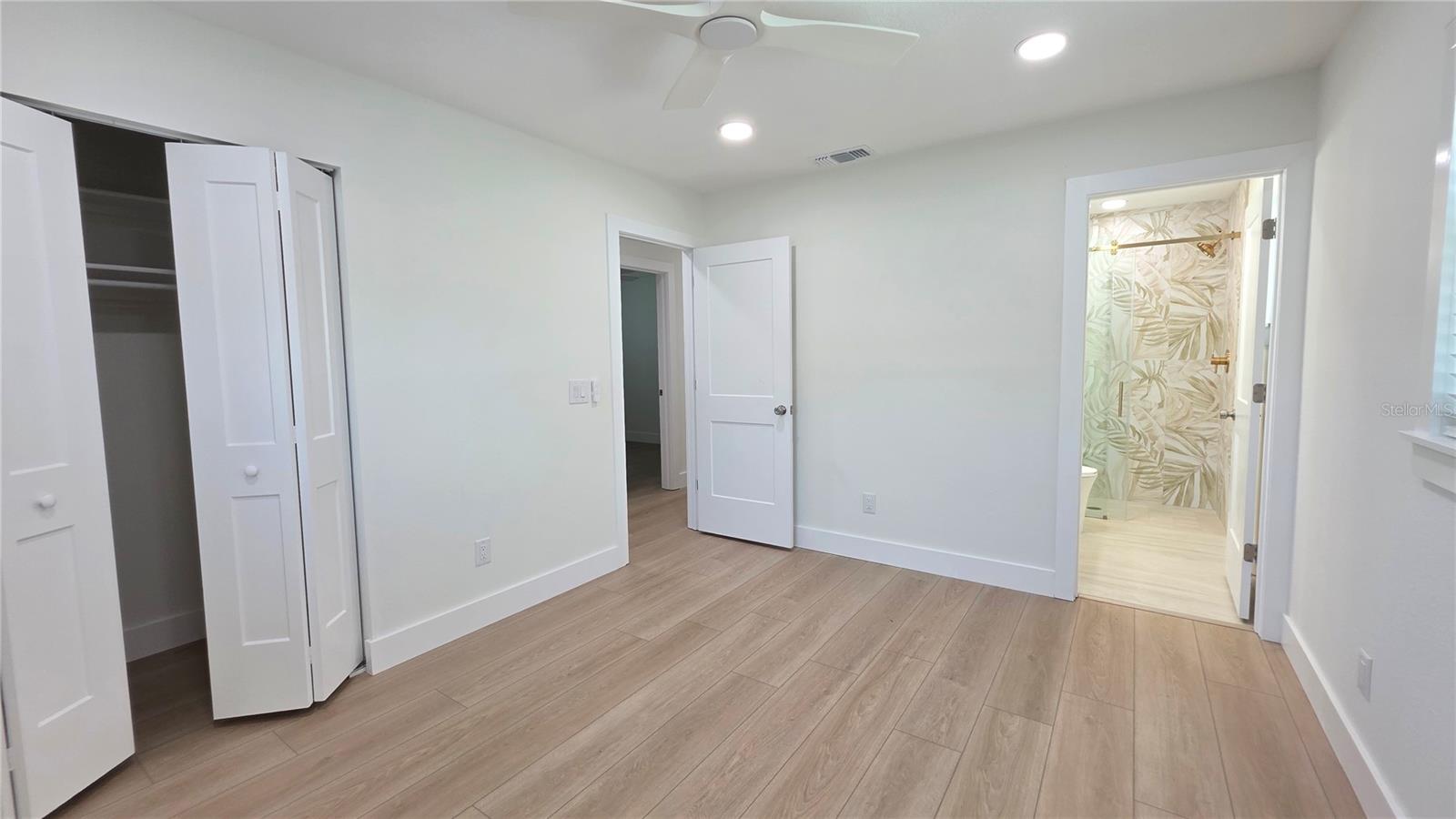 Image 16 of 22 For 6817 11th Avenue Nw