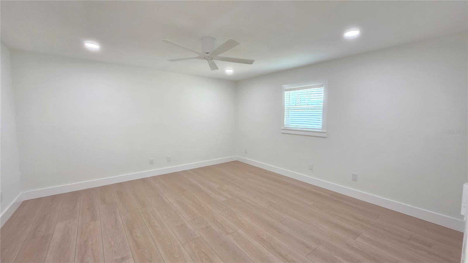 Image 8 of 22 For 6817 11th Avenue Nw