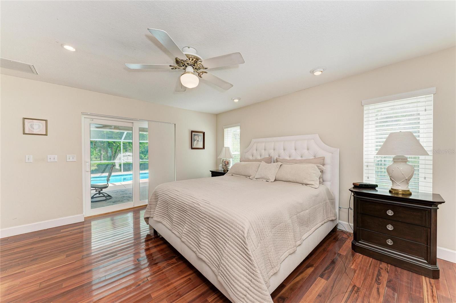 Image 15 of 37 For 6109 26th Avenue E