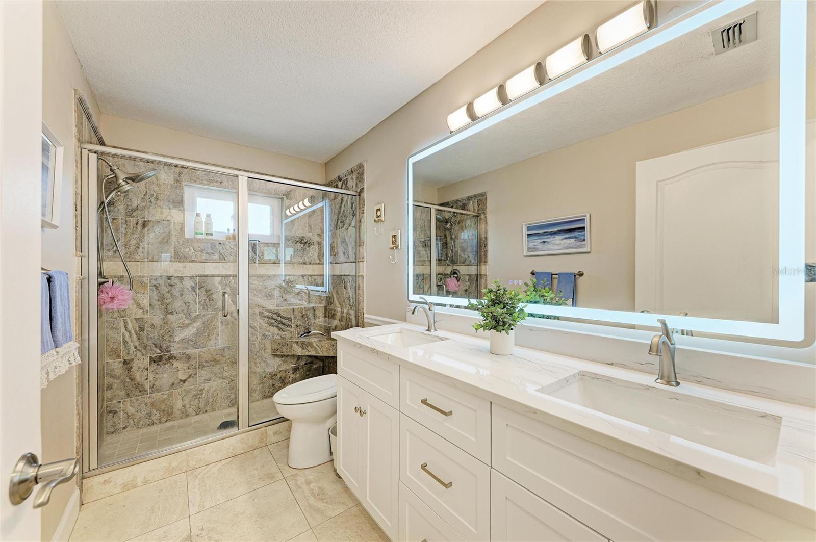 Image 22 of 37 For 6109 26th Avenue E