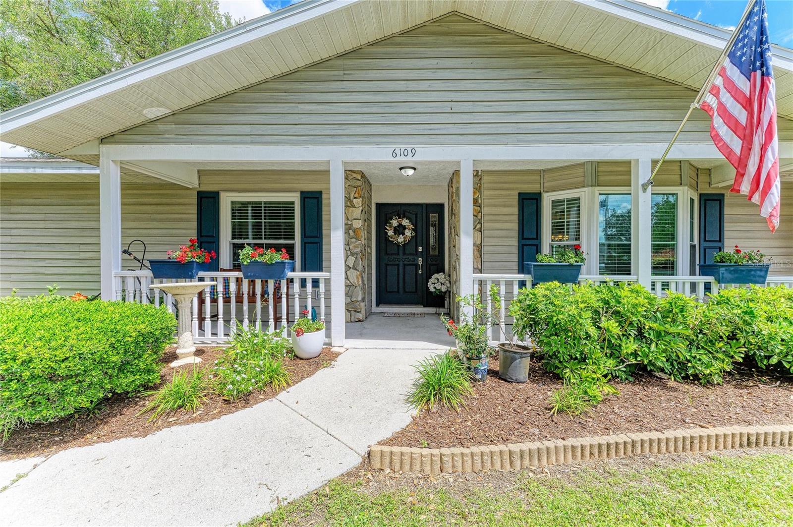 Image 3 of 37 For 6109 26th Avenue E