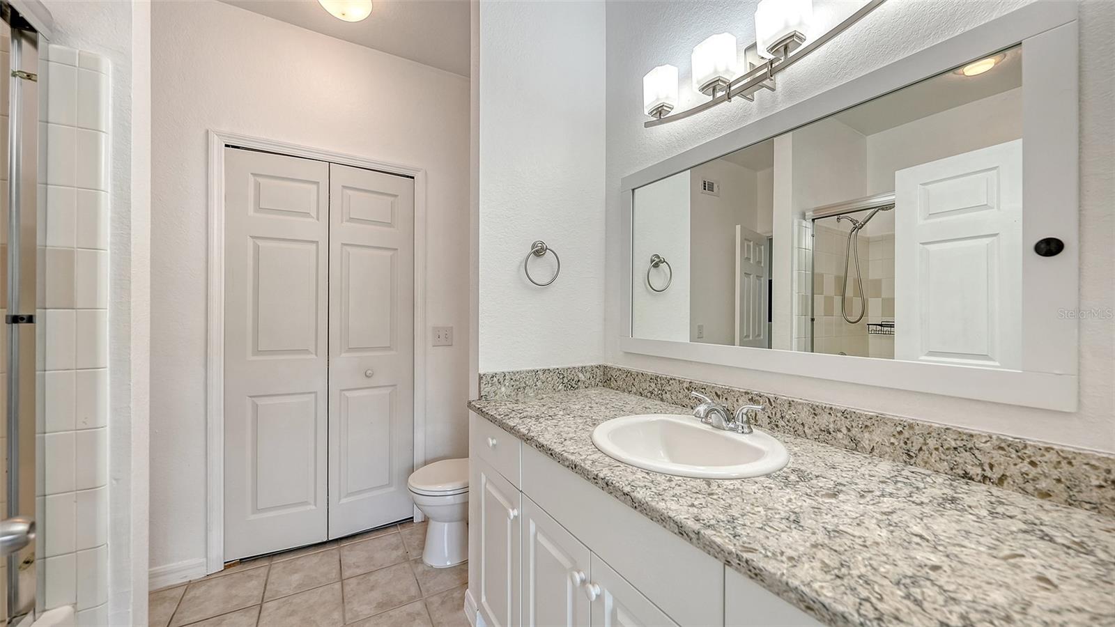 Image 23 of 45 For 5501 Rosehill Road 105