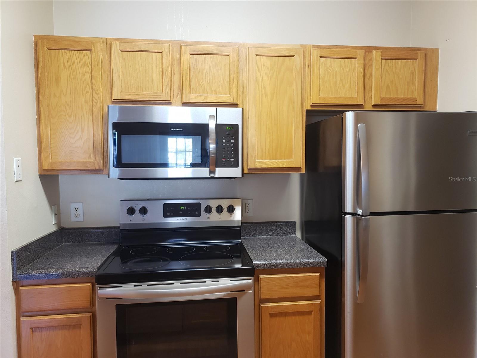 Image 3 of 17 For 4802 51st Street W 1818