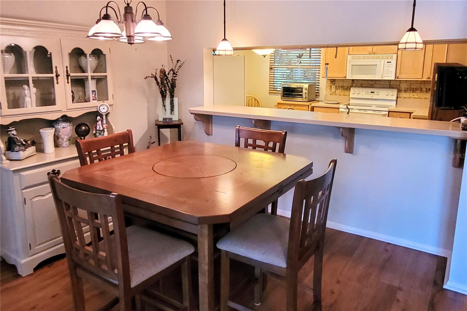 Image 13 of 45 For 5071 Barrington Circle 1602