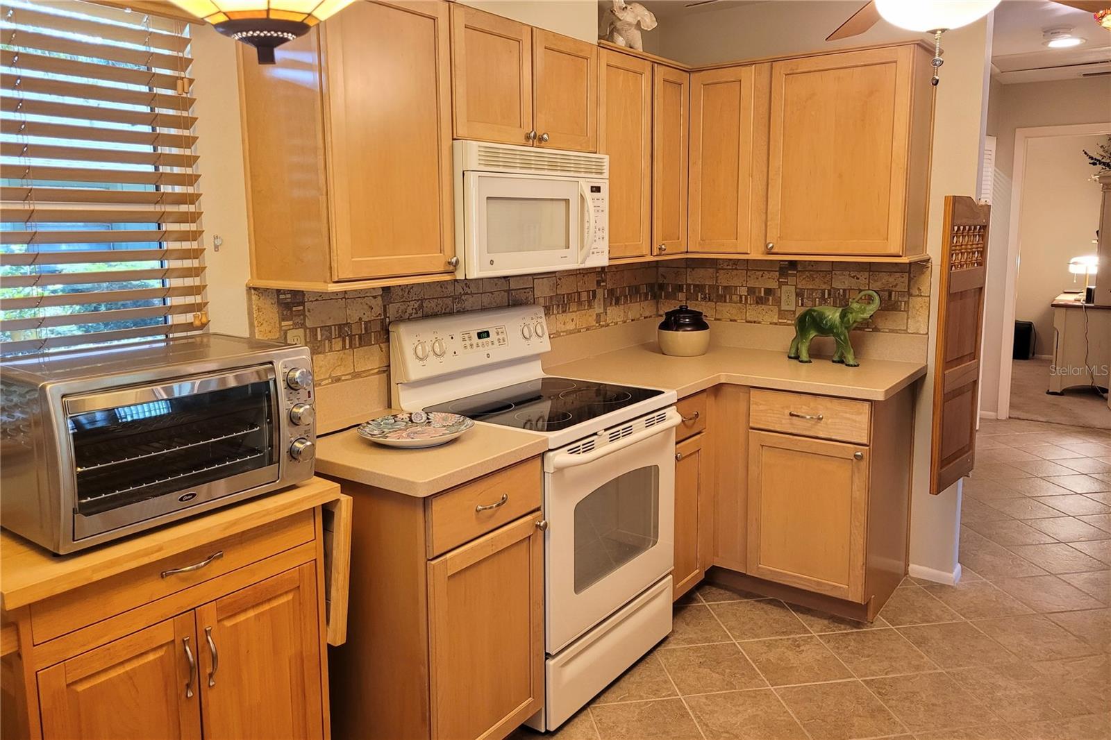 Image 15 of 45 For 5071 Barrington Circle 1602