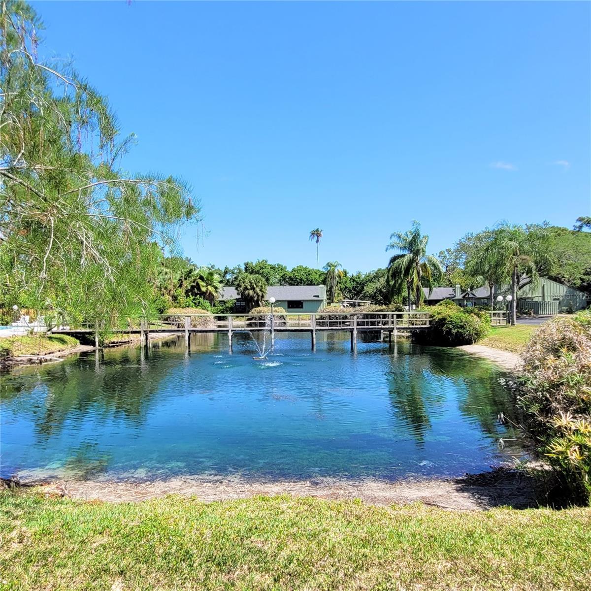 Image 32 of 45 For 5071 Barrington Circle 1602