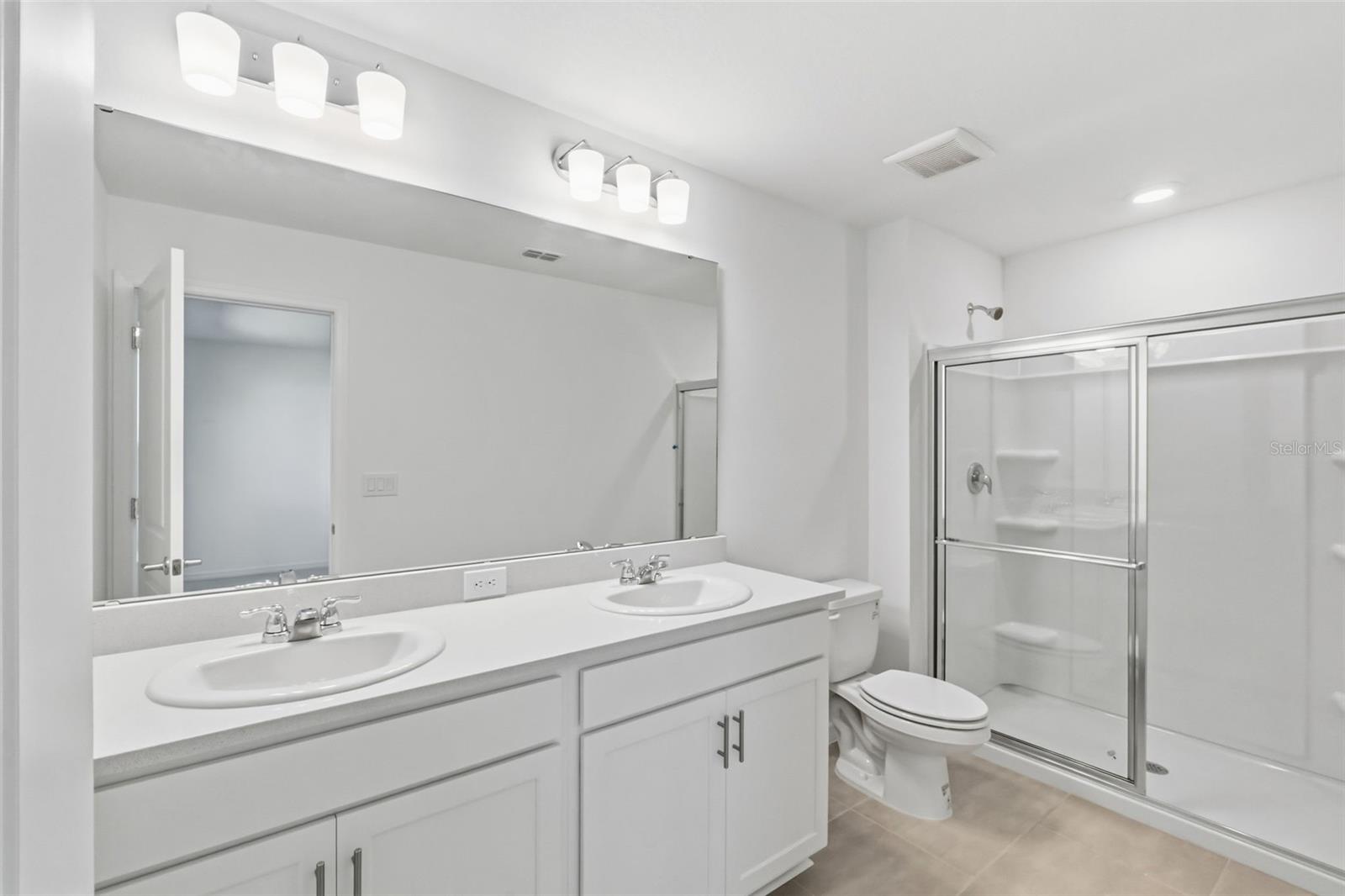 Image 32 of 42 For 15125 Cuzcorro Court