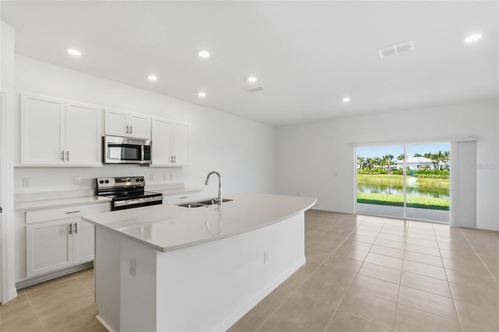 Image 5 of 42 For 15125 Cuzcorro Court