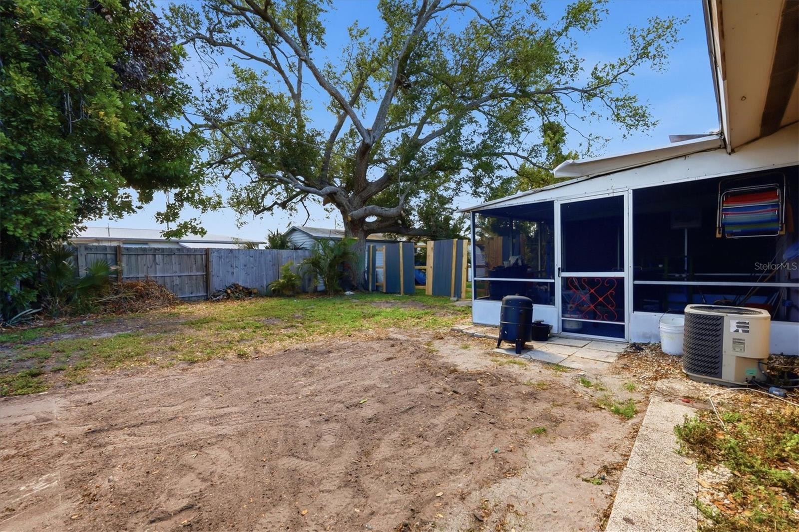 Image 57 of 70 For 4501 86th Street Court W