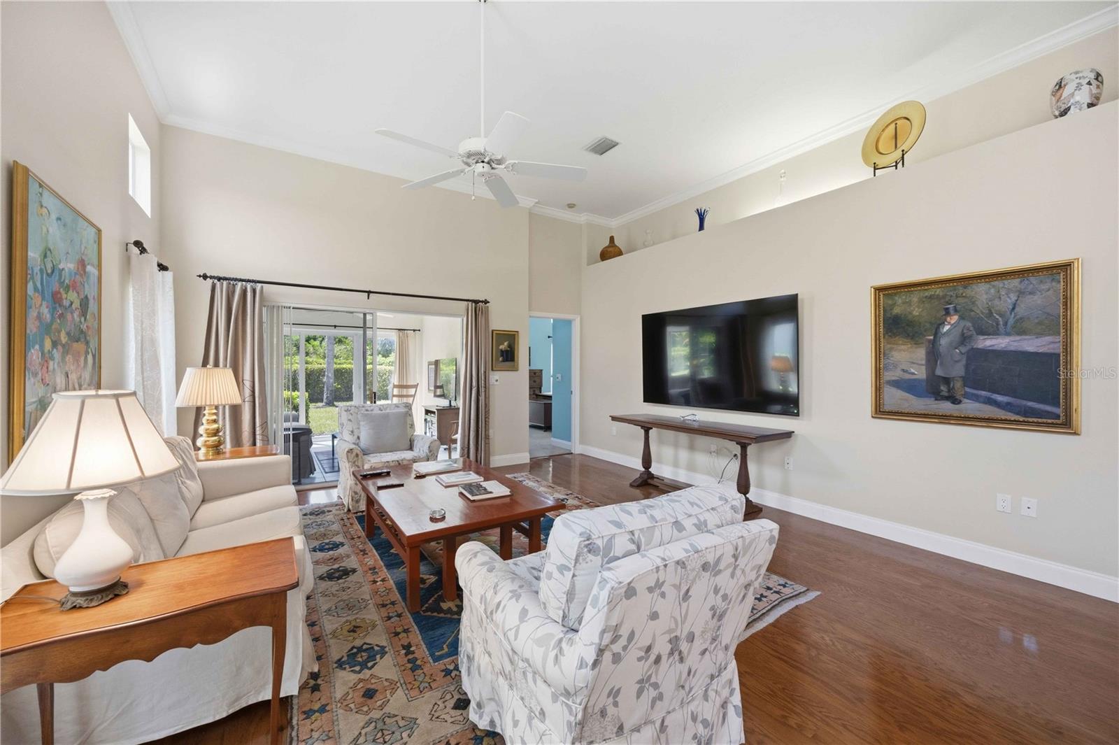 Image 5 of 23 For 4072 Jardin Lane