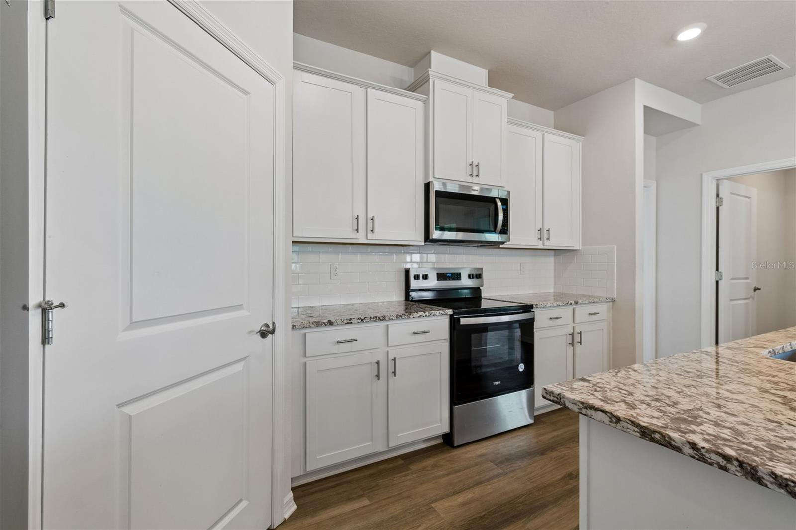 Image 27 of 100 For 18122 Beach Ranch Terrace