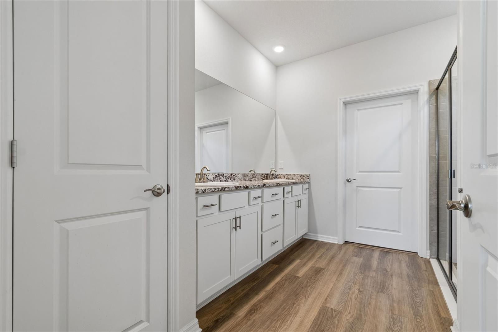 Image 50 of 100 For 18122 Beach Ranch Terrace