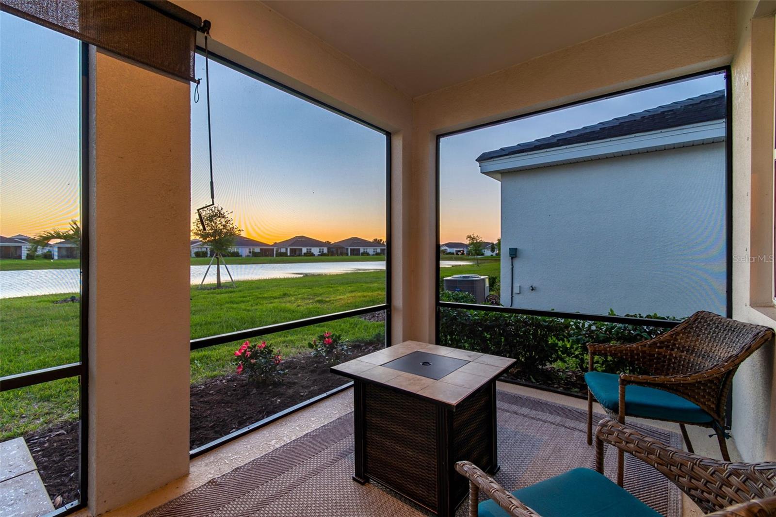 Image 7 of 100 For 18122 Beach Ranch Terrace