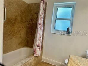 Image 37 of 51 For 7715 33rd Lane E