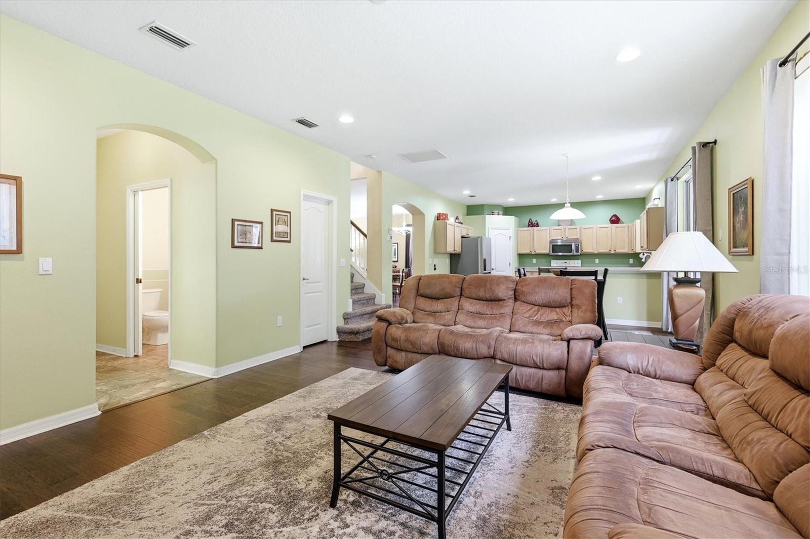 Image 15 of 48 For 5814 French Creek Court