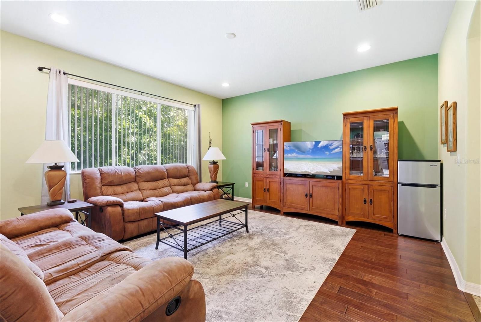 Image 18 of 48 For 5814 French Creek Court