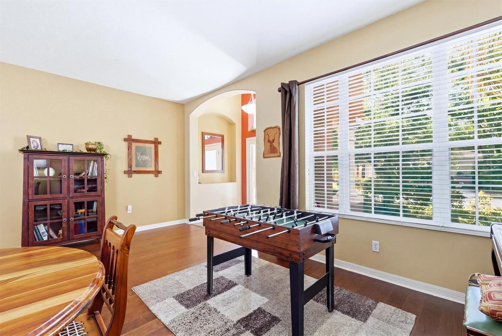 Image 5 of 48 For 5814 French Creek Court