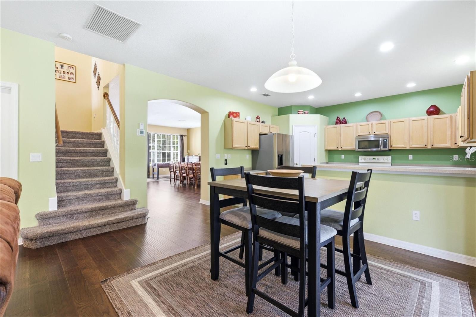 Image 8 of 48 For 5814 French Creek Court