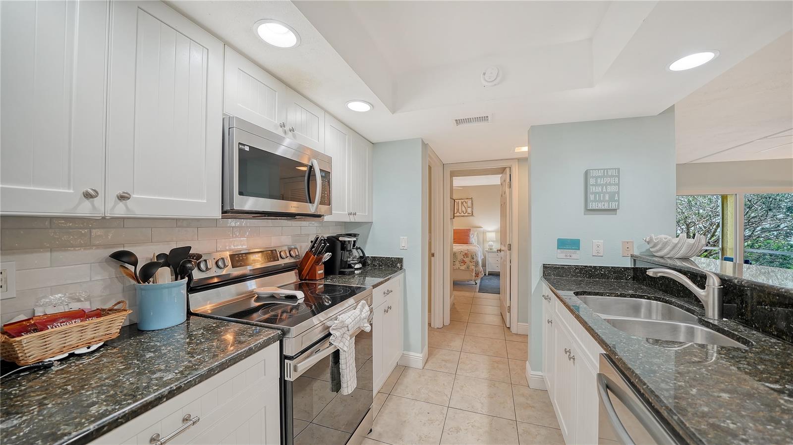 Image 17 of 40 For 5311 Gulf Of Mexico Drive 5